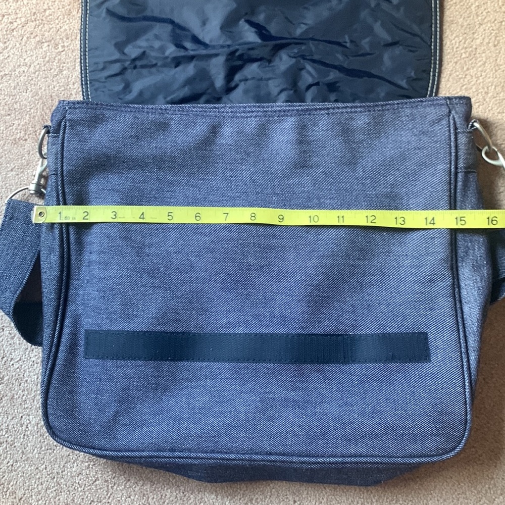 Retro 90s Tommy Hilfiger Jean Messenger Bag - Picture 8 of 9
